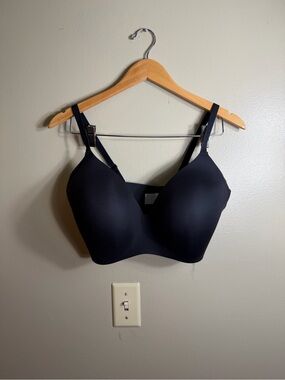 Knix WingWoman Contour Bra Size 8 Black Wireless Molded Cup Comfort Bra NWT